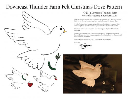Christmas Dove Felt Ornmanet Pattern