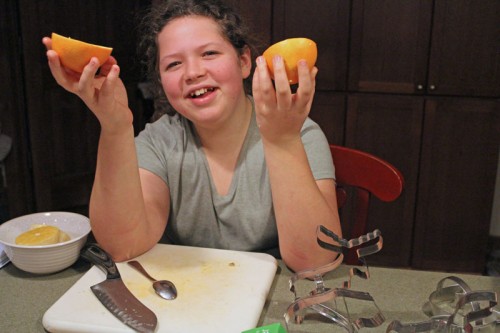 making-bird-feeder-gifts