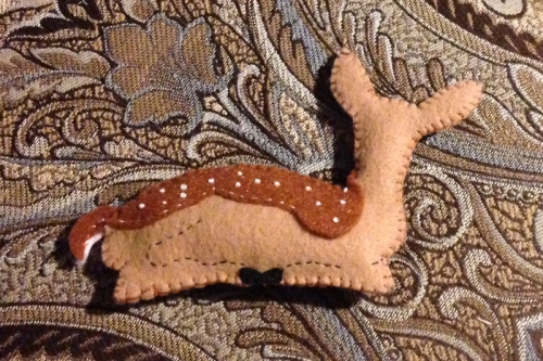 white tail deer ornament