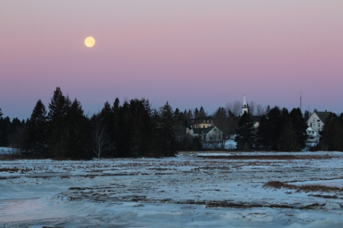 moon set in Harrington, Maine