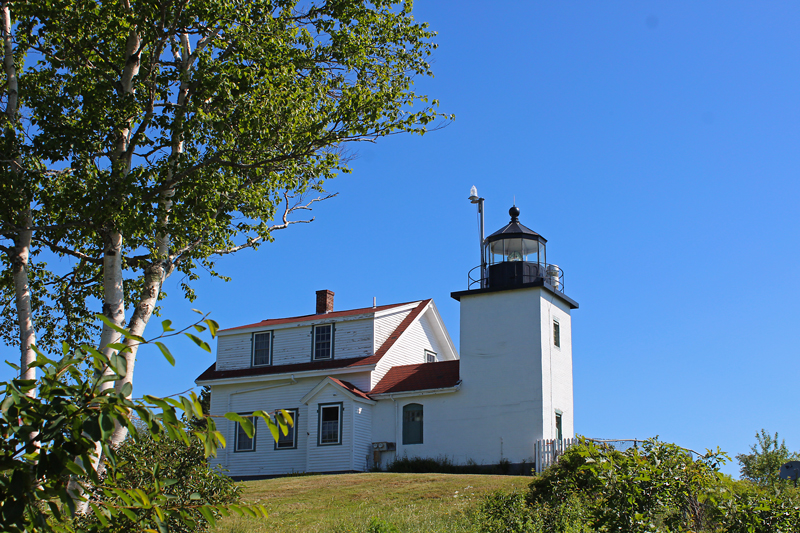 Fort Point Lighthouse