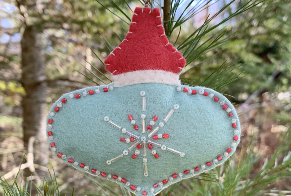 Retro Beaded Christmas Ornament