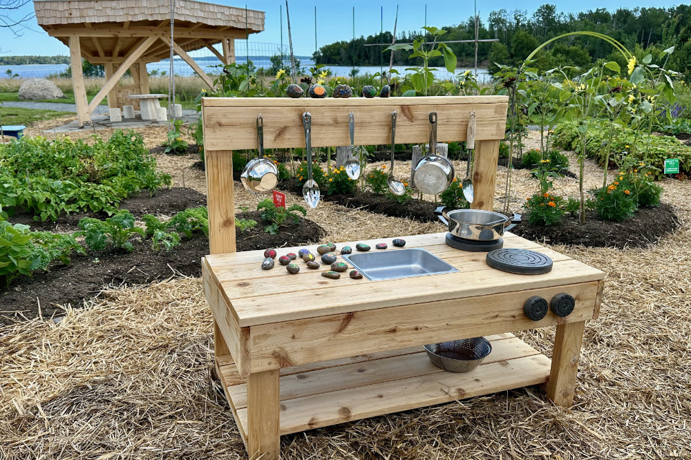 A Mud Kitchen for Milbridge Commons